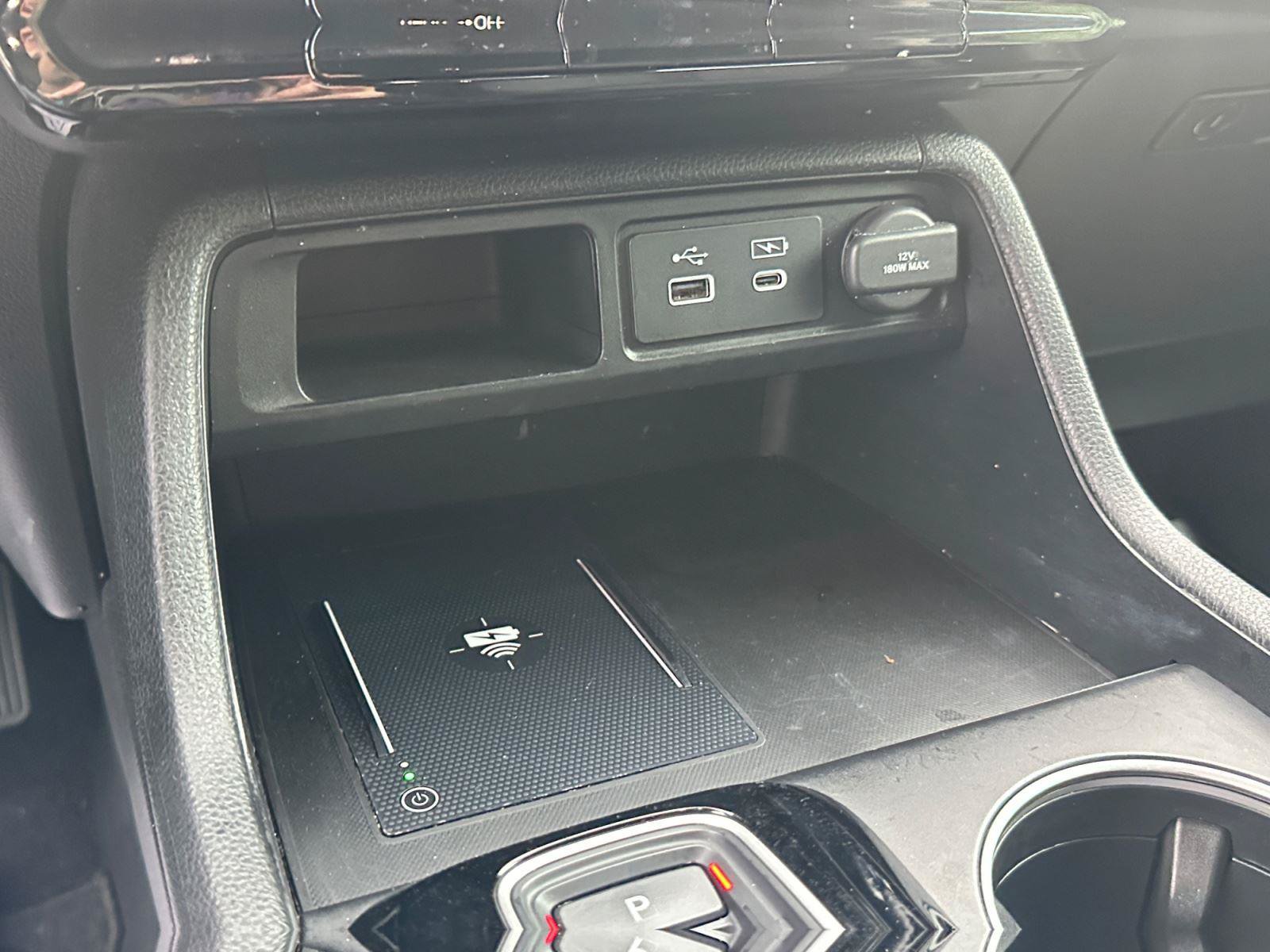 Used 2024 Honda Pilot Touring image 22