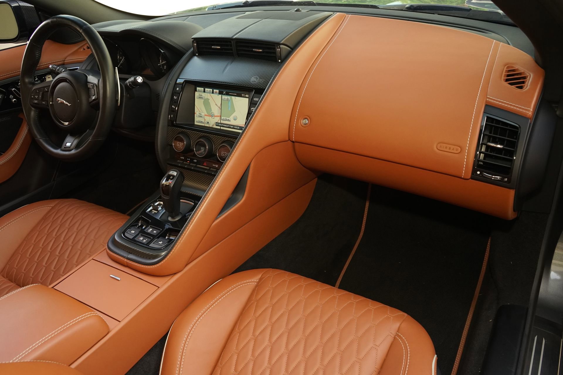 Used 2017 Jaguar F-TYPE SVR AWD/4WD image 19