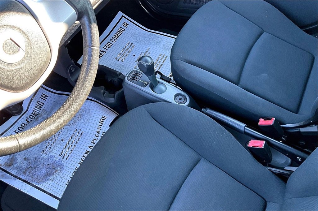 Used 2013 smart fortwo pure image 8