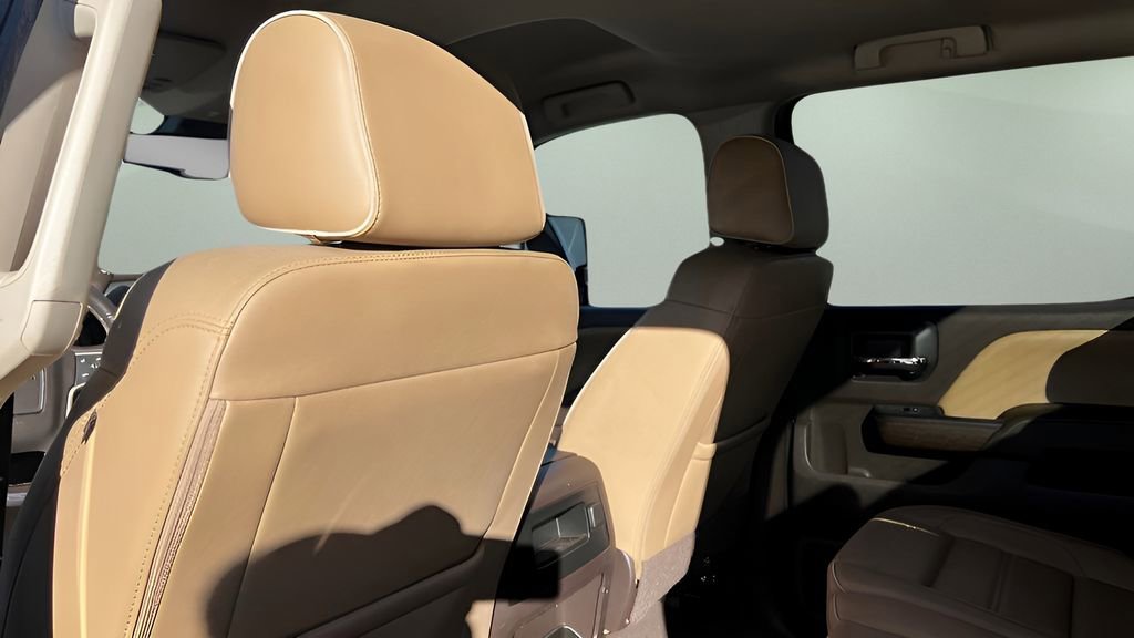 Used 2019 GMC Sierra 2500 Denali w/ Duramax Plus Package image 21