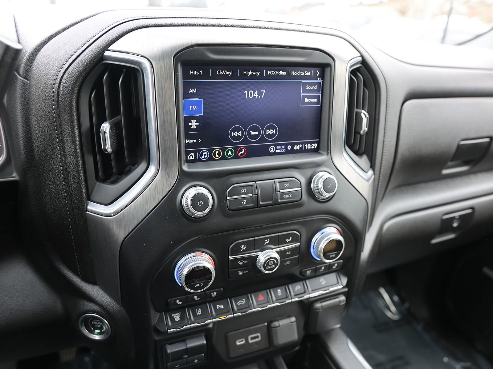 Used 2022 GMC Sierra 2500 Denali w/ Denali Ultimate Package image 29