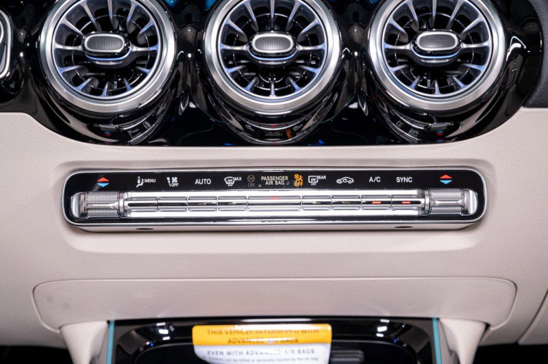 New 2026 Mercedes-Benz GLA 250 image 19