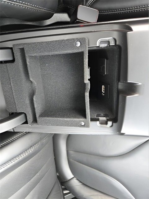 Used 2020 Lincoln Nautilus Reserve image 22