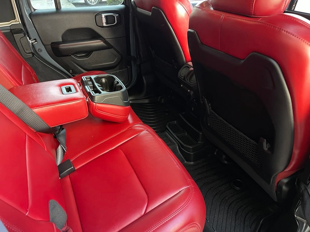 Used 2024 Jeep Wrangler Unlimited Rubicon 392 AWD/4WD image 15