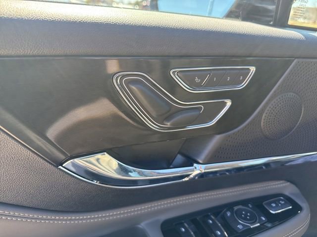 Certified 2024 Lincoln Corsair Reserve w/ Equipment Group 201A image 25