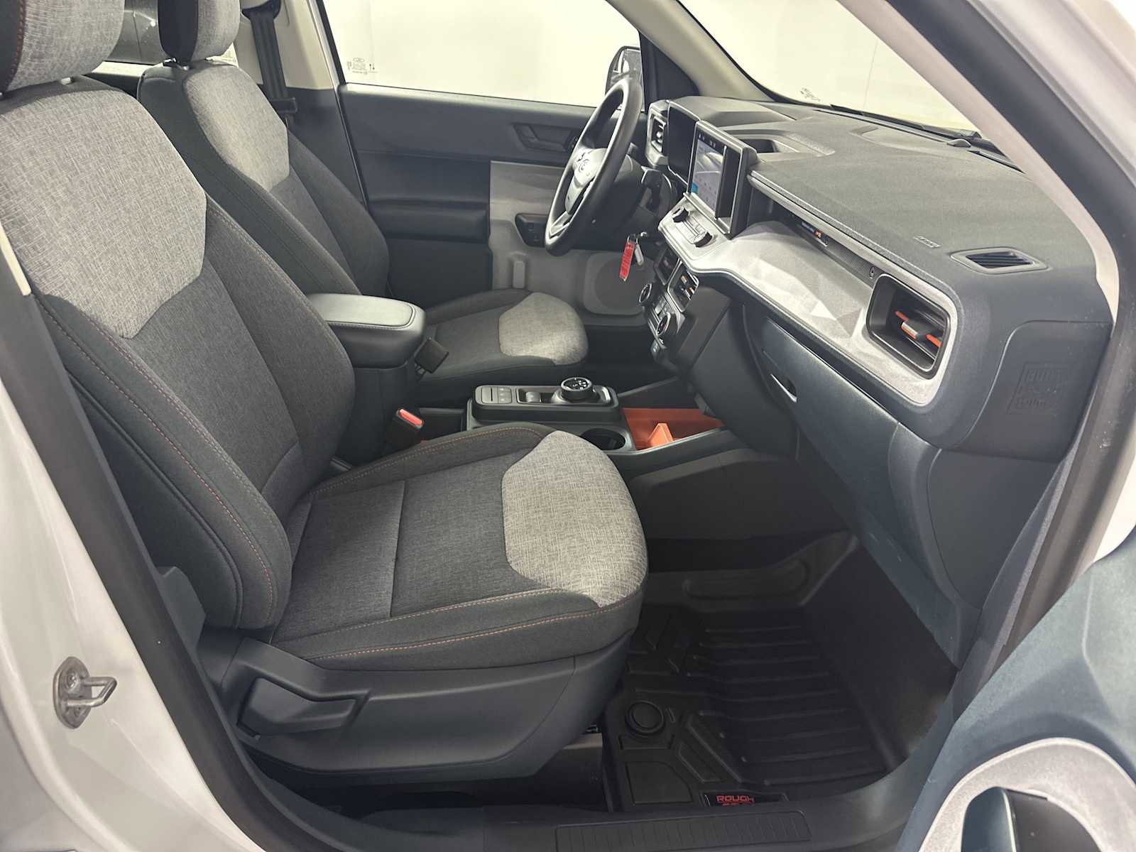 Used 2024 Ford Maverick XLT image 14