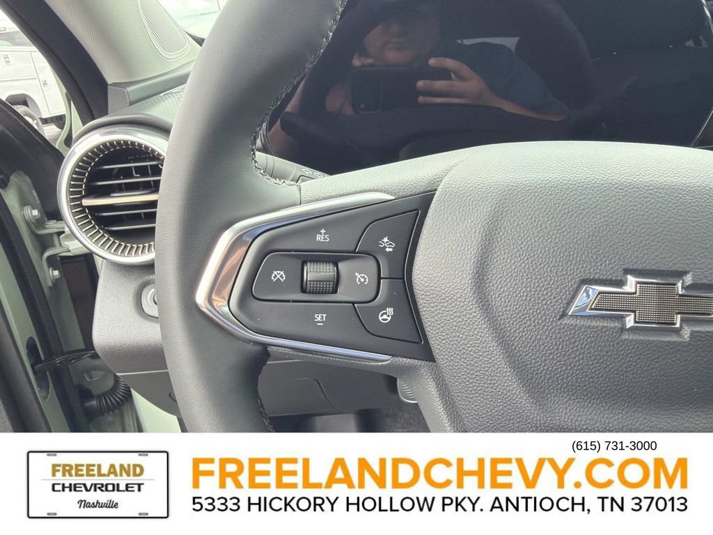 New 2026 Chevrolet Trax ACTIV FWD image 23