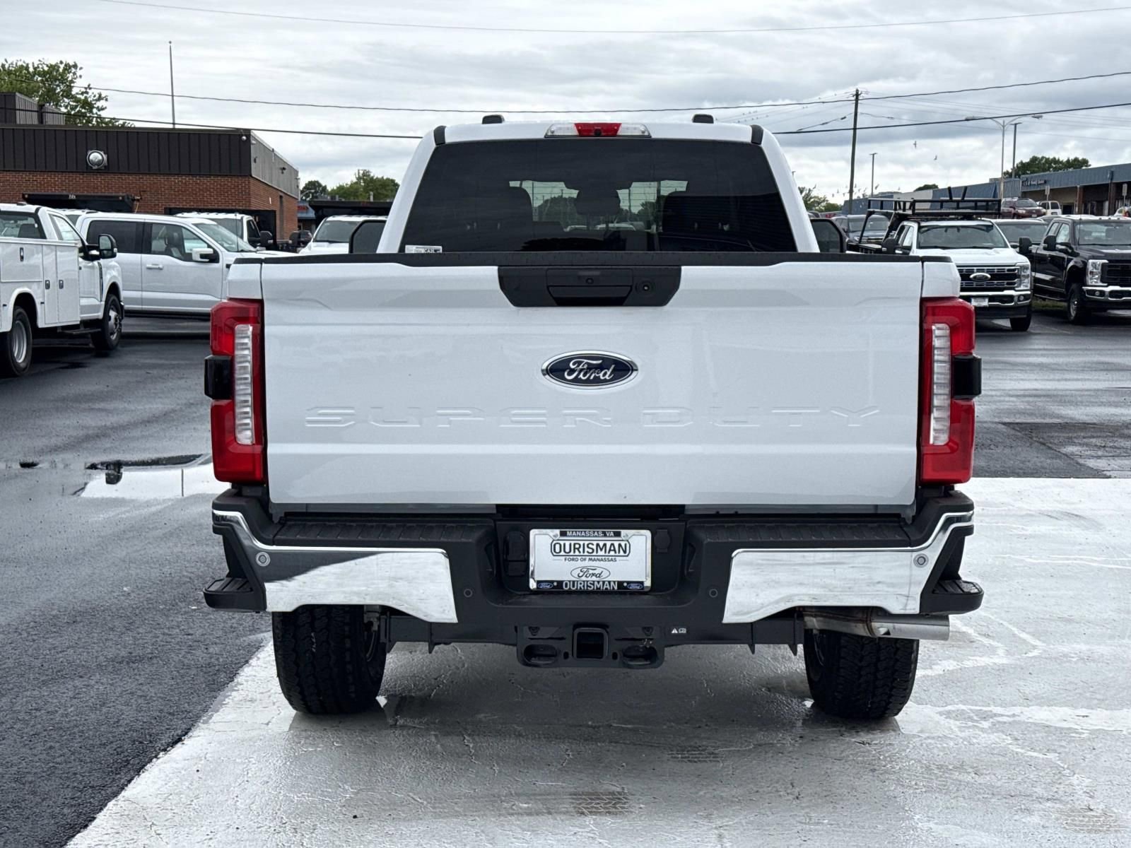 New 2026 Ford F350 4x4 Crew Cab Super Duty image 4