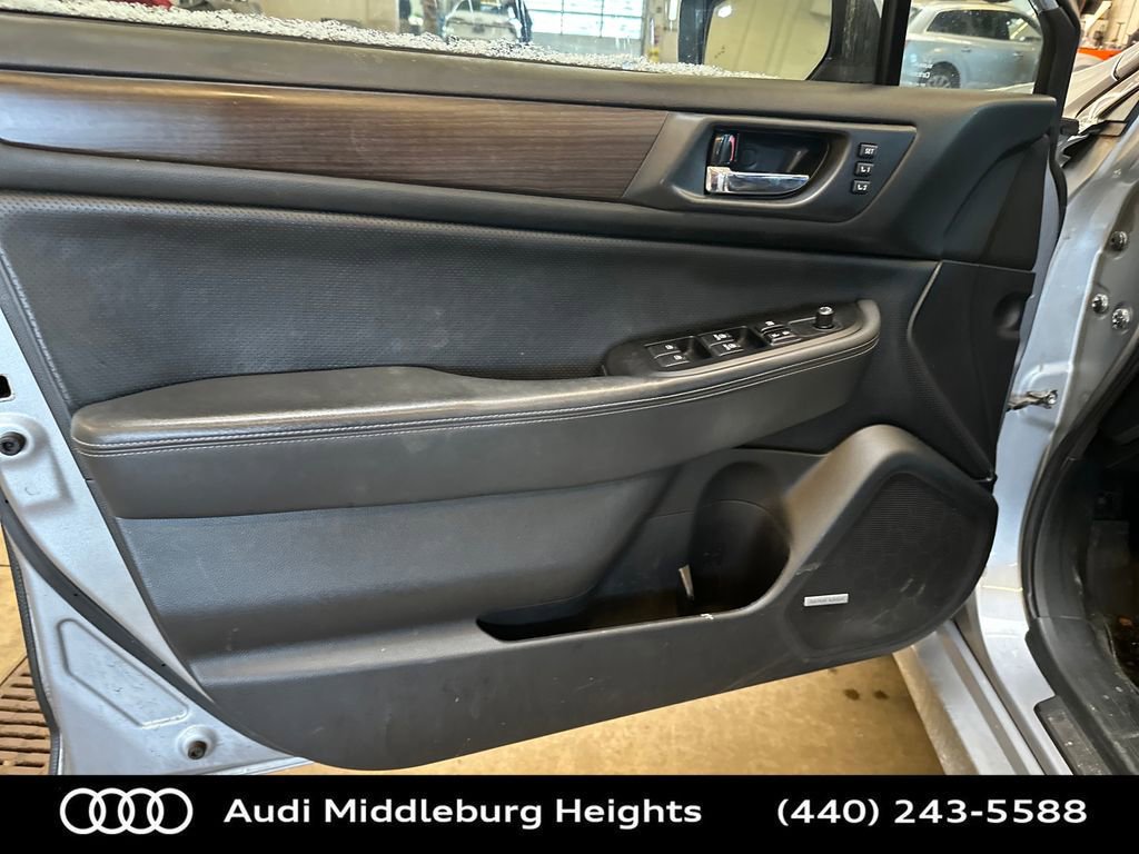 Used 2015 Subaru Legacy 2.5i Limited image 7