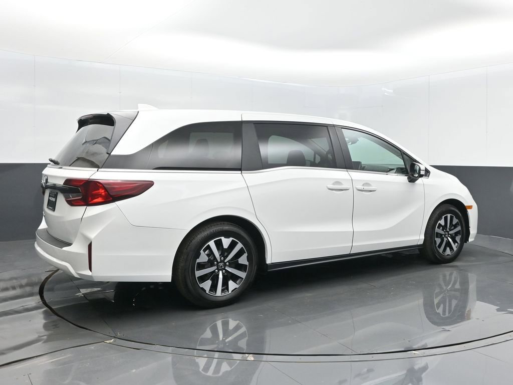 Certified 2026 Honda Odyssey EX-L image 8
