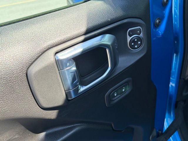 New 2026 Jeep Gladiator Mojave w/ Safety Group AWD/4WD image 13