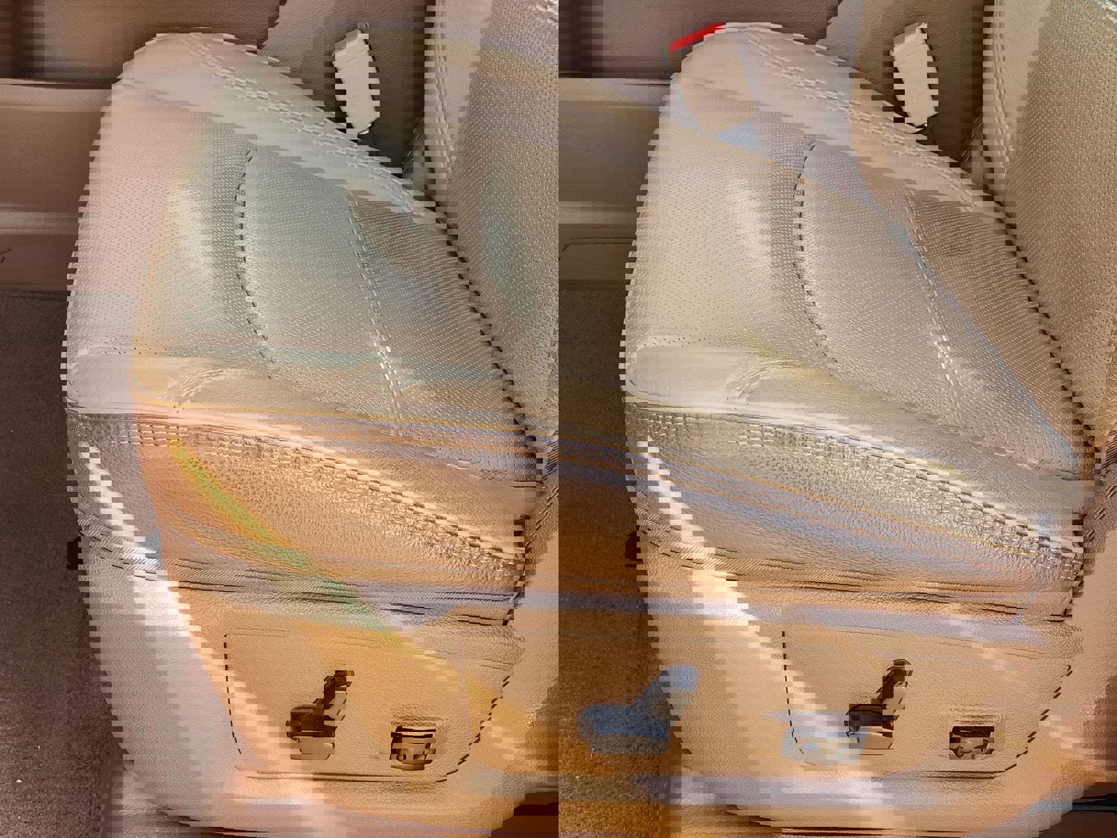 Used 2022 RAM 2500 Limited image 37