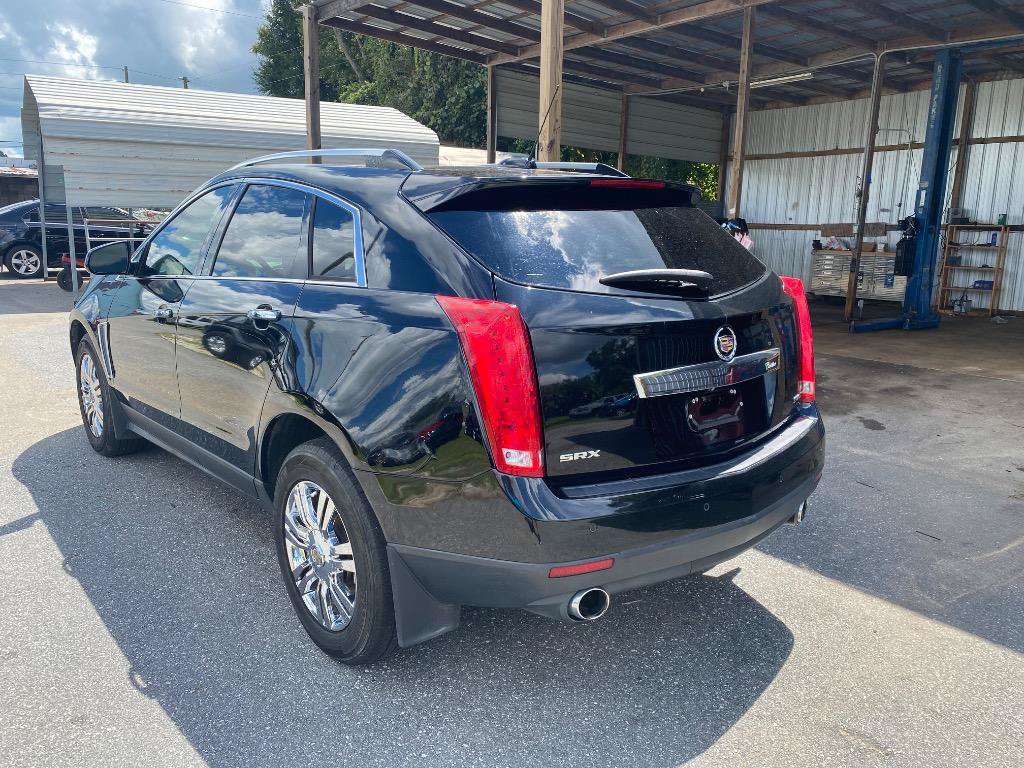 Used 2015 Cadillac SRX Luxury w/ Driver Awareness Package FWD image 10
