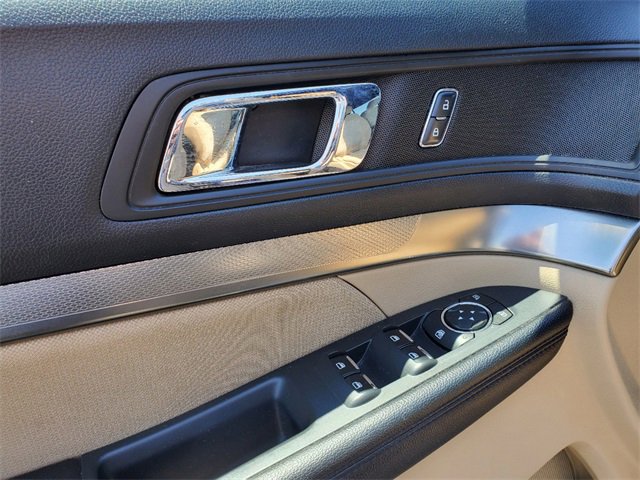 Used 2016 Ford Explorer FWD image 7