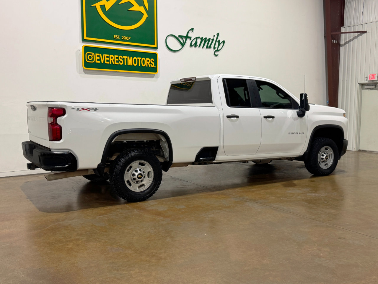 Used 2020 Chevrolet Silverado 2500 W/T w/ WT Fleet Convenience Package image 3