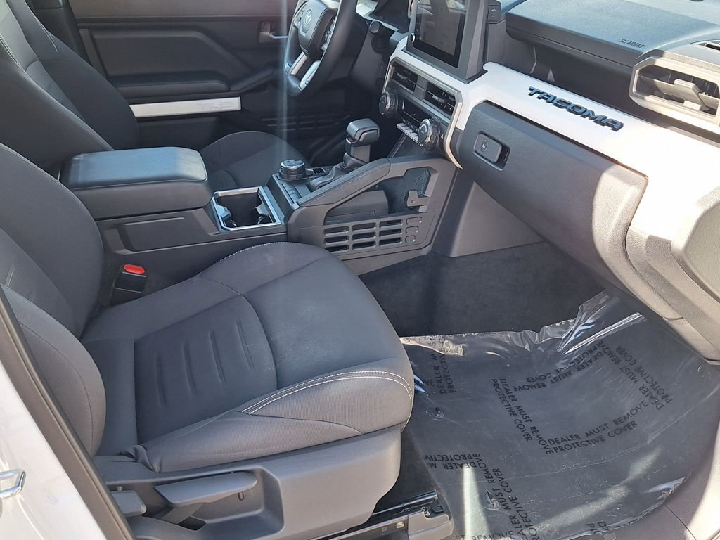 Used 2024 Toyota Tacoma TRD Off-Road image 22