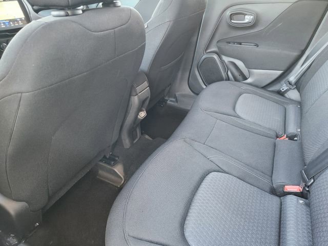 Certified 2021 Jeep Renegade Latitude image 27