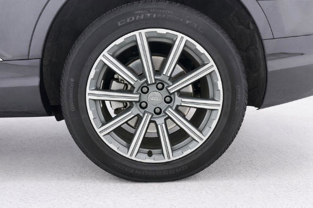 Used 2019 Audi Q7 3.0T Premium Plus image 35