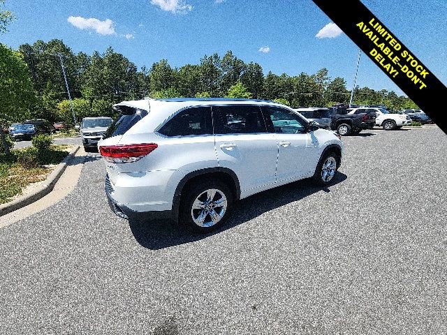 Used 2019 Toyota Highlander Limited AWD/4WD image 13