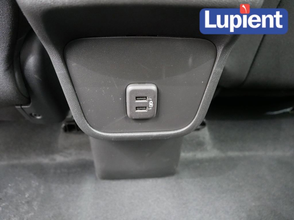 Used 2023 Chevrolet Equinox LT image 18