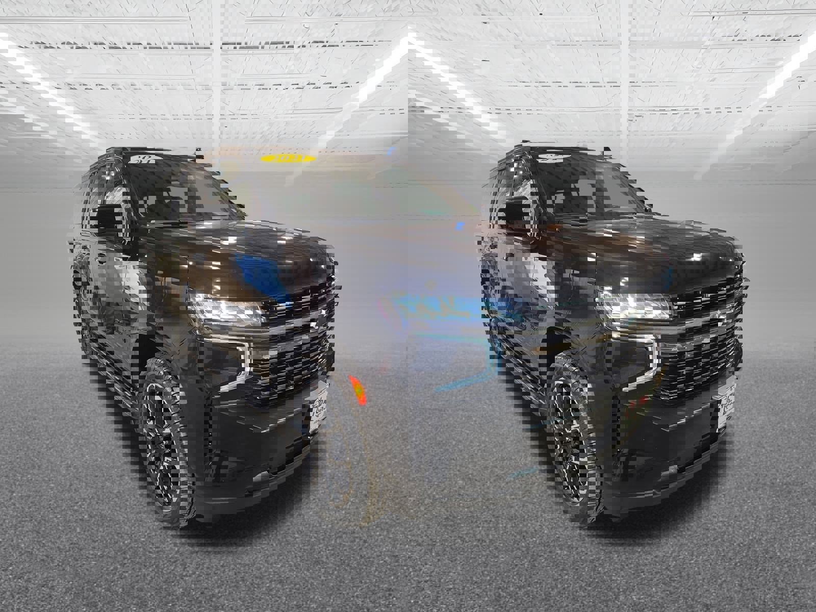 Used 2021 Chevrolet Suburban RST image 4