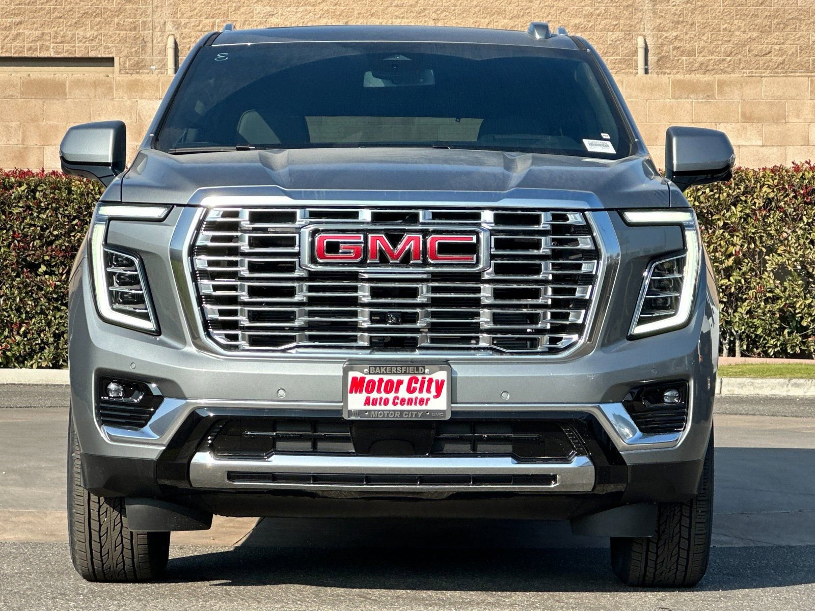 New 2026 GMC Yukon XL Denali w/ Sun & Power Step Package AWD/4WD image 9