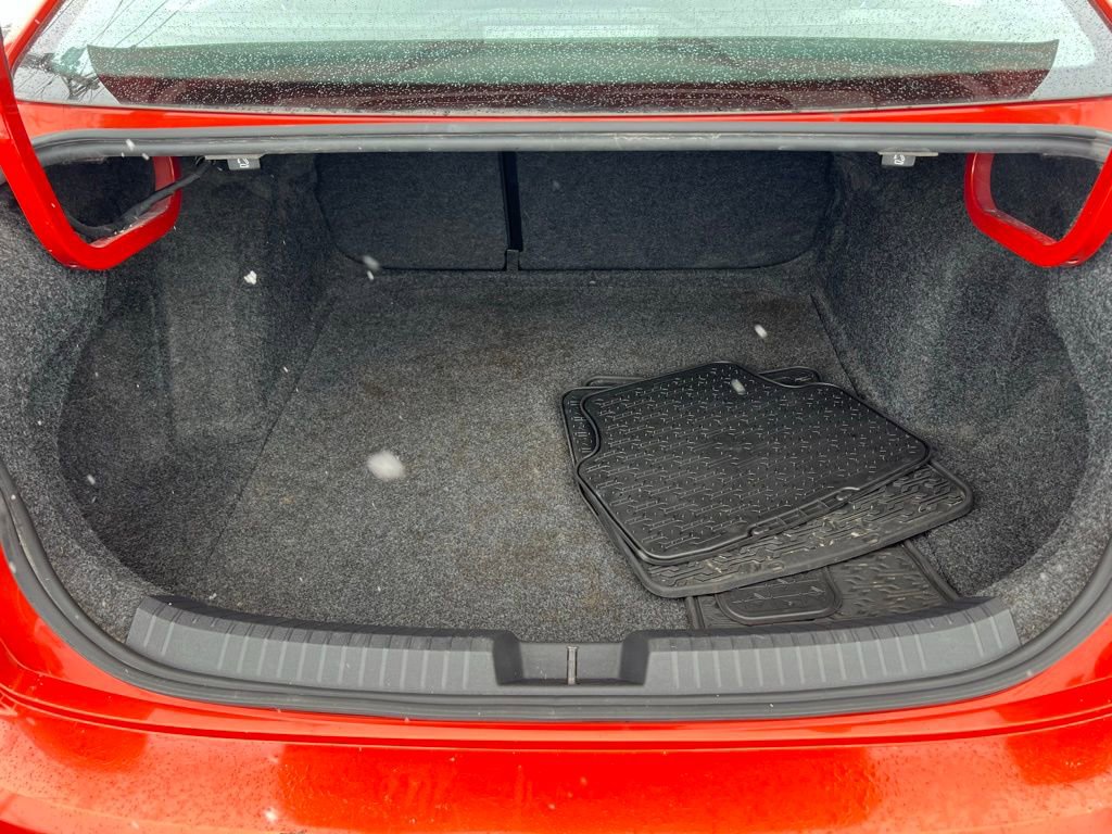 Used 2019 Volkswagen Jetta SE image 19