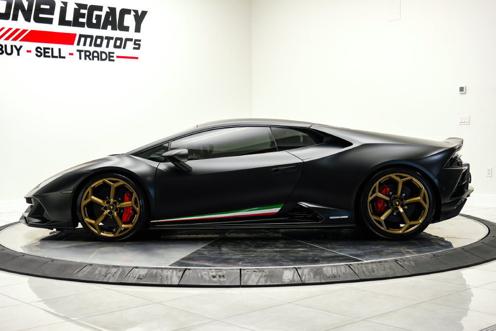 Used 2020 Lamborghini Huracan EVO AWD/4WD image 12