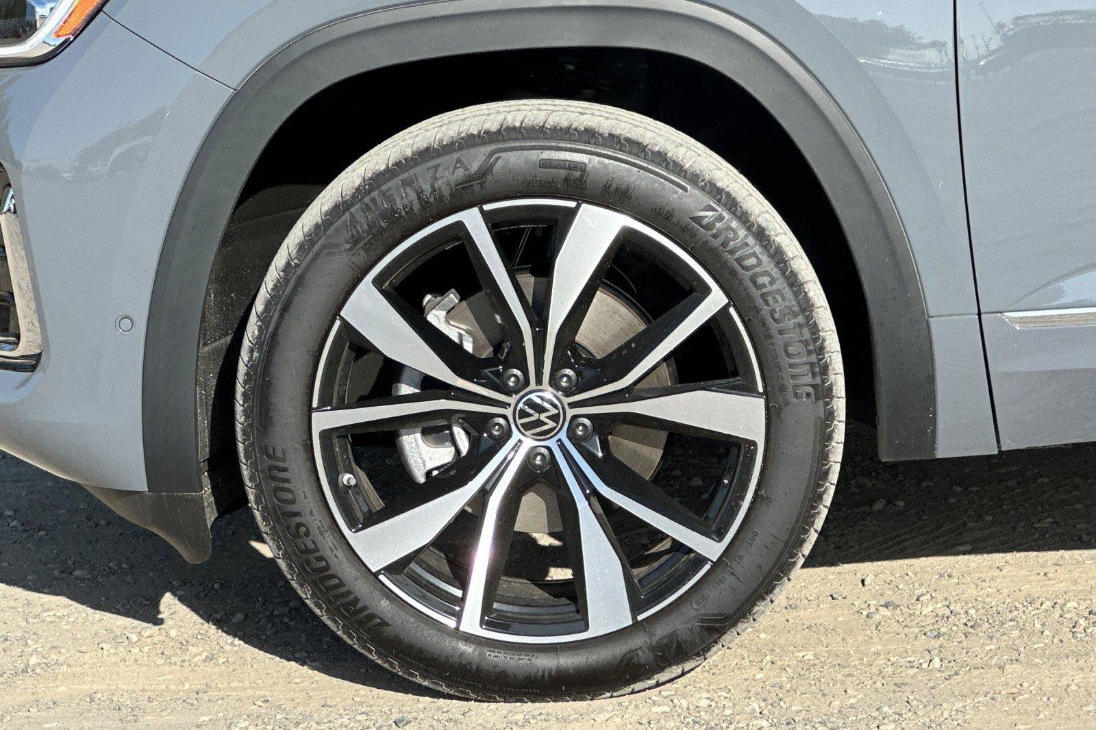 New 2026 Volkswagen Atlas SEL Premium R-Line AWD/4WD image 26