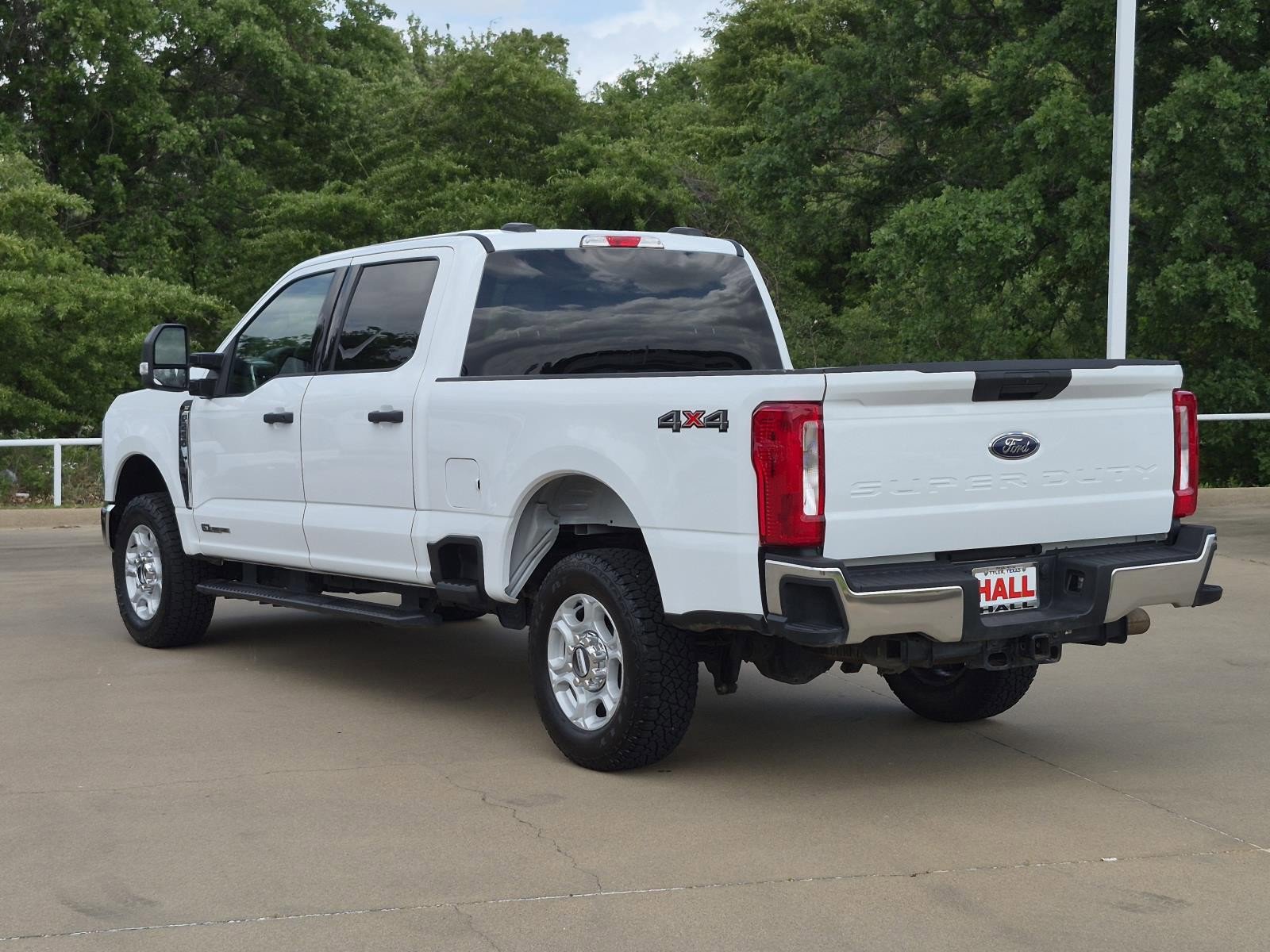 Used 2025 Ford F250 XLT AWD/4WD image 4