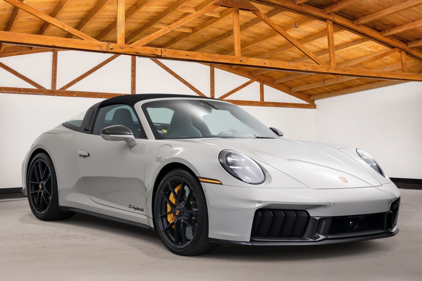 Used 2026 Porsche 911 Targa 4 GTS AWD/4WD image 7