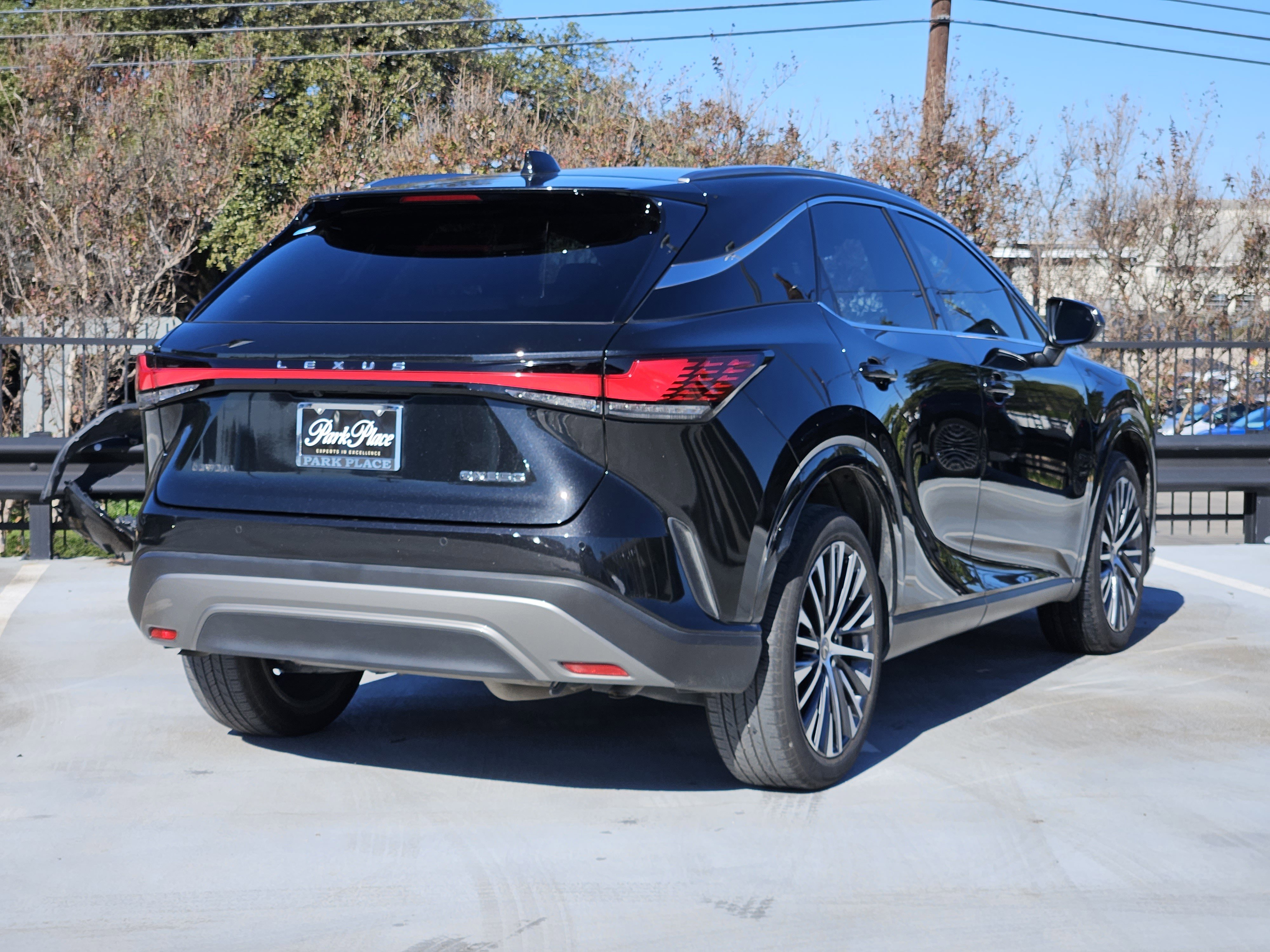 Used 2023 Lexus RX 350 FWD image 9