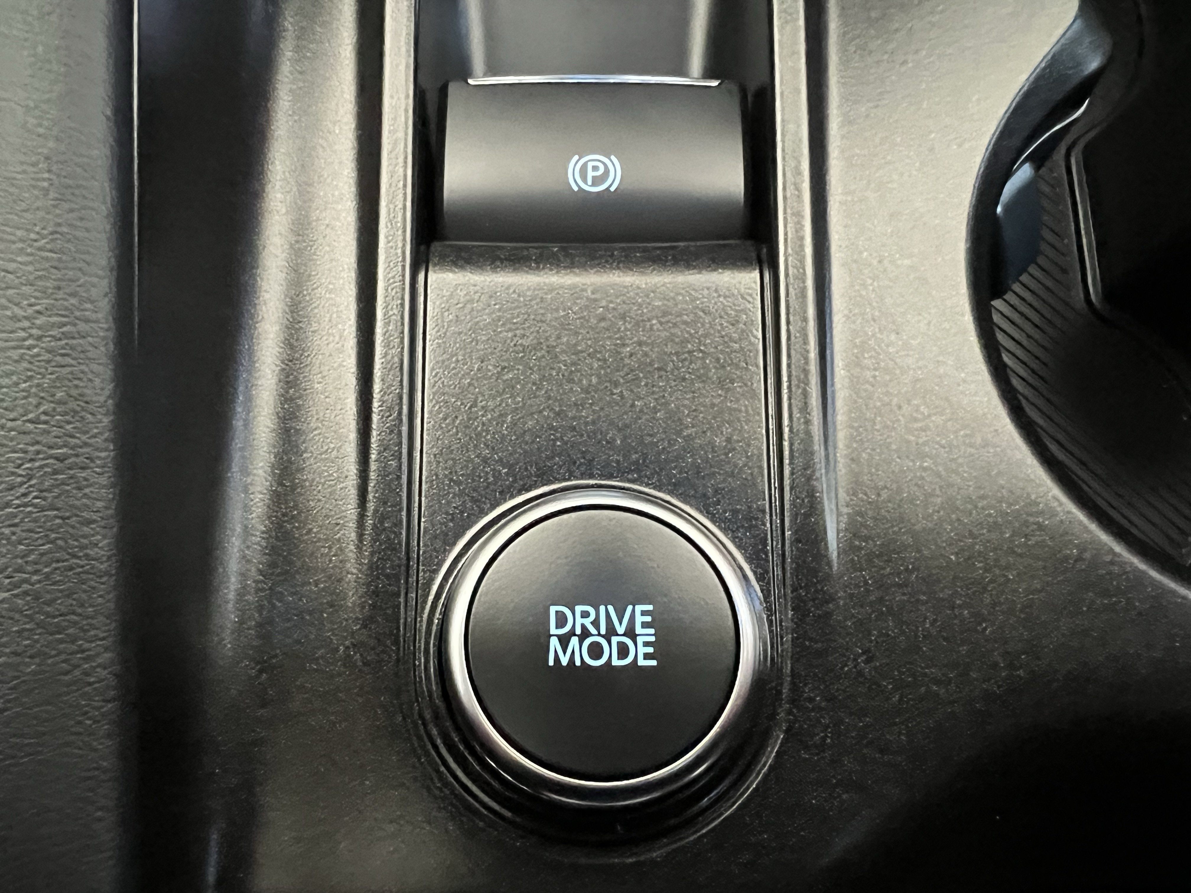 Used 2025 Ford Explorer ST AWD/4WD image 44