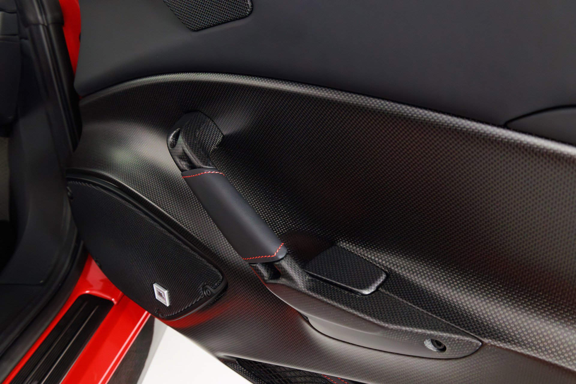 Used 2019 Ferrari 488 Pista image 38