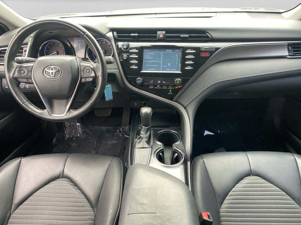 Used 2019 Toyota Camry SE FWD image 14