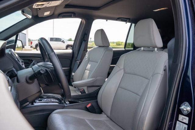 Used 2023 Honda Passport Elite image 13
