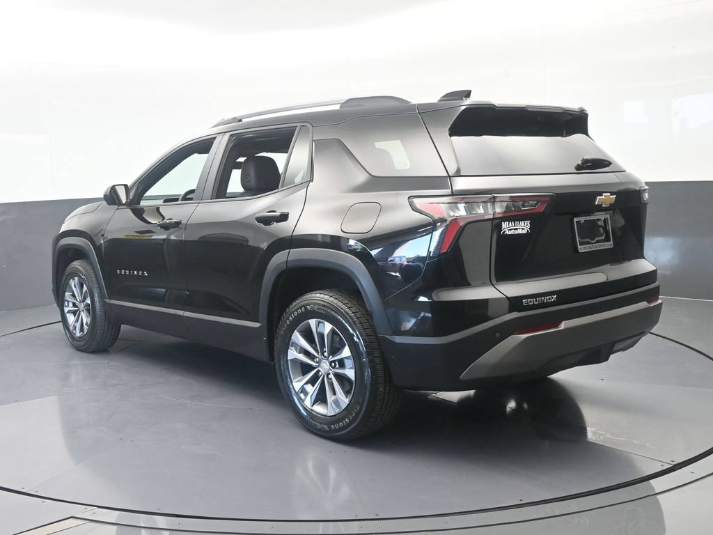 Used 2025 Chevrolet Equinox LT w/ Convenience Package II FWD image 4