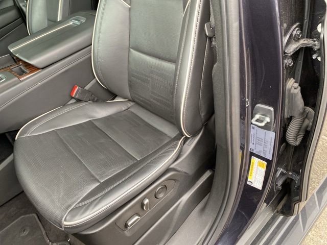 Used 2022 Cadillac Escalade ESV Premium Luxury AWD/4WD image 20