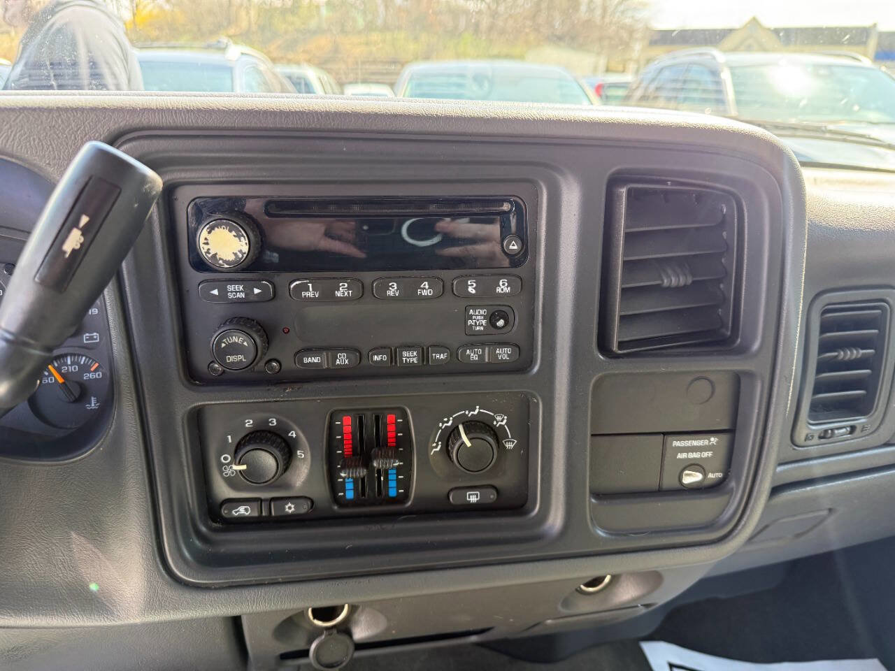Used 2004 Chevrolet Silverado 1500 LS image 21