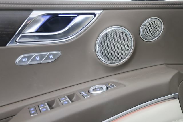 Used 2023 Genesis GV80 2.5T w/ Prestige Package AWD/4WD image 22