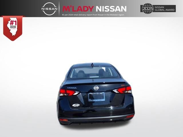 New 2025 Nissan Versa SR image 6
