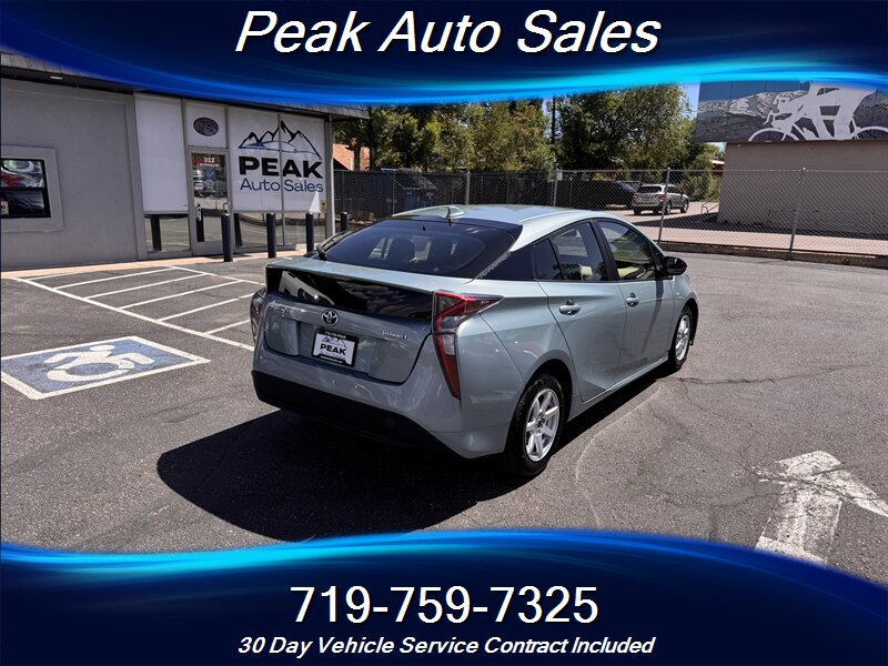 Used 2016 Toyota Prius Three FWD image 7