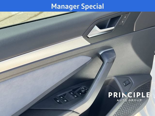 New 2026 Volkswagen Jetta SE FWD image 10
