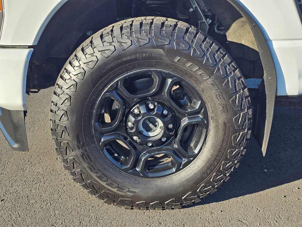 Certified 2023 Ford F350 XLT w/ XLT Premium Package image 8