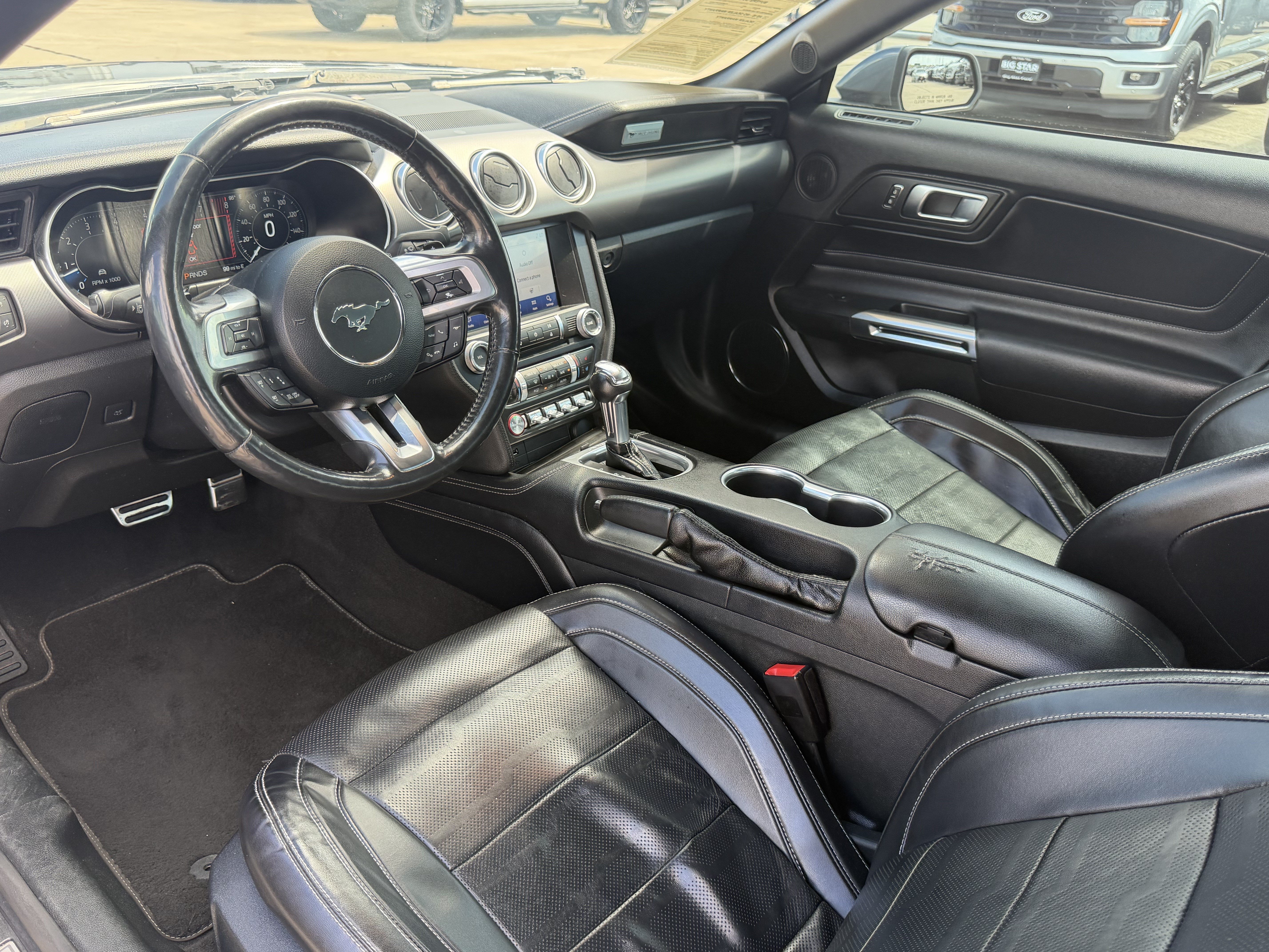 Used 2021 Ford Mustang GT Premium w/ Equipment Group 401A RWD image 7