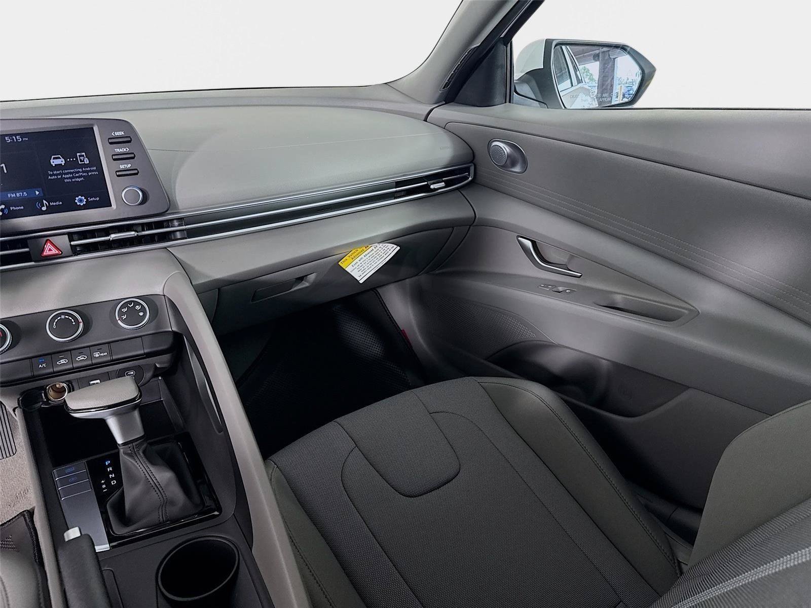 New 2026 Hyundai Elantra SE FWD image 22