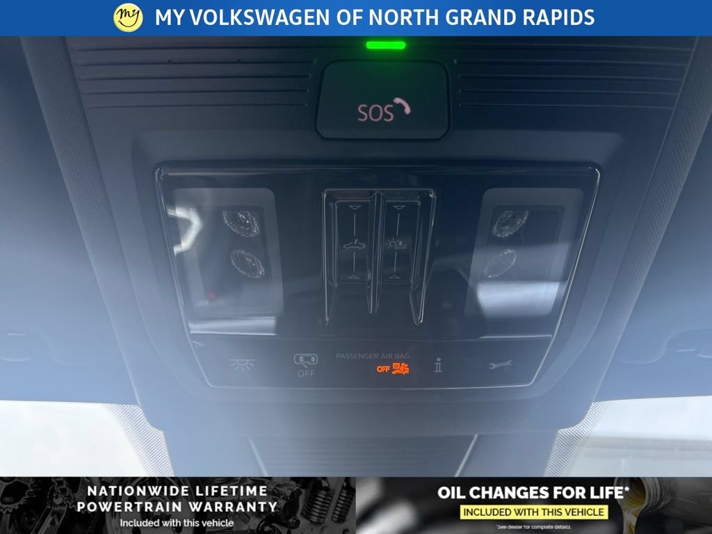 New 2026 Volkswagen Tiguan SE R-Line AWD/4WD image 22