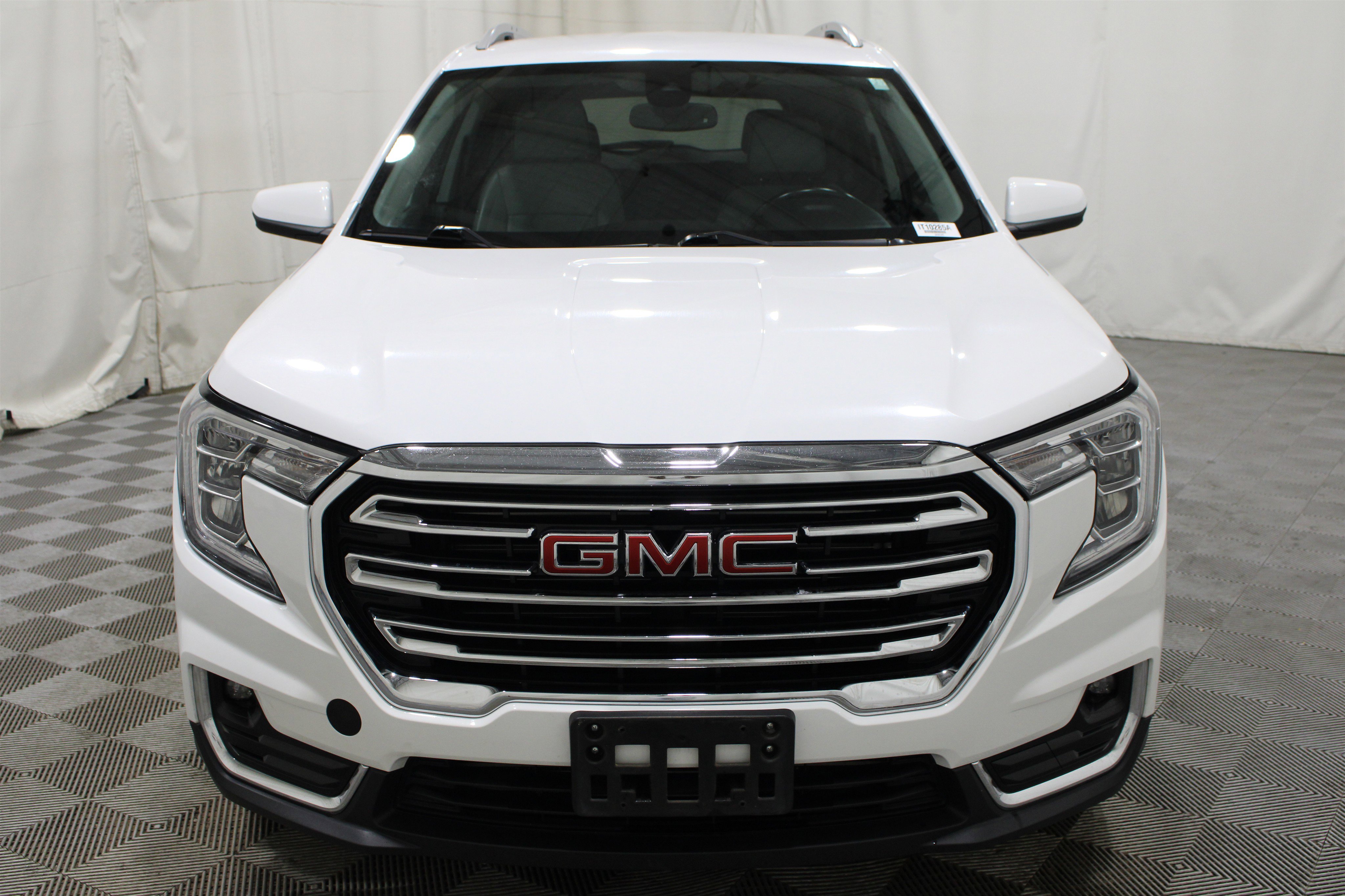 Used 2023 GMC Terrain SLT AWD/4WD image 36