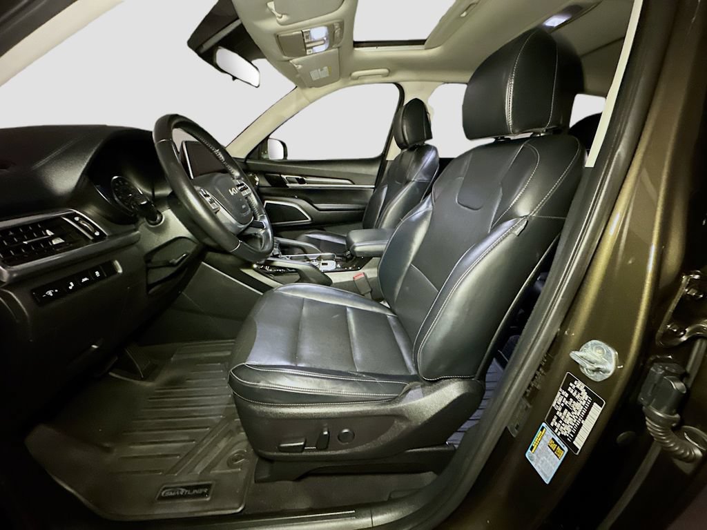 Used 2022 Kia Telluride S AWD/4WD image 19