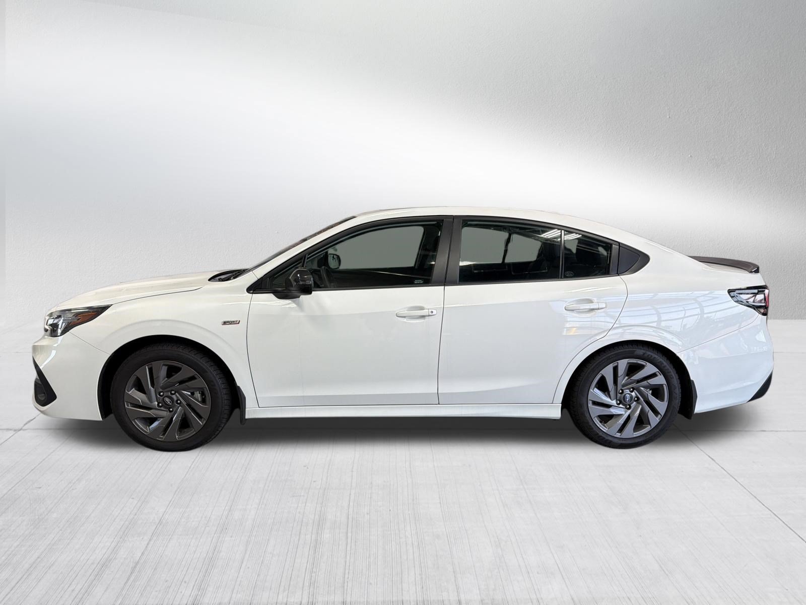 Certified 2025 Subaru Legacy Premium w/ Popular Package #2 AWD/4WD image 4